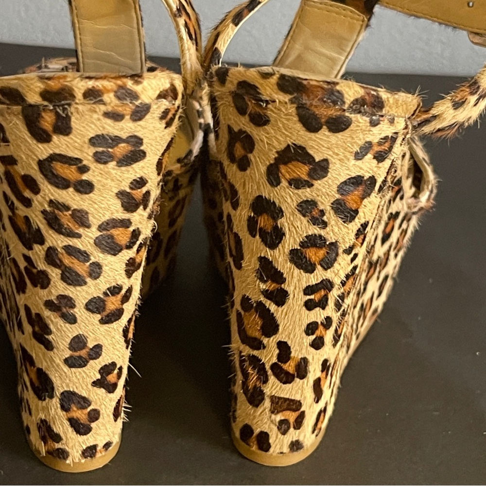 Leopard Print Wedge Sandals - Picture 4 of 8